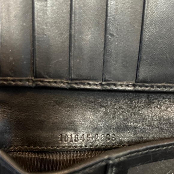 Gucci Wallet - Picture 12 of 14